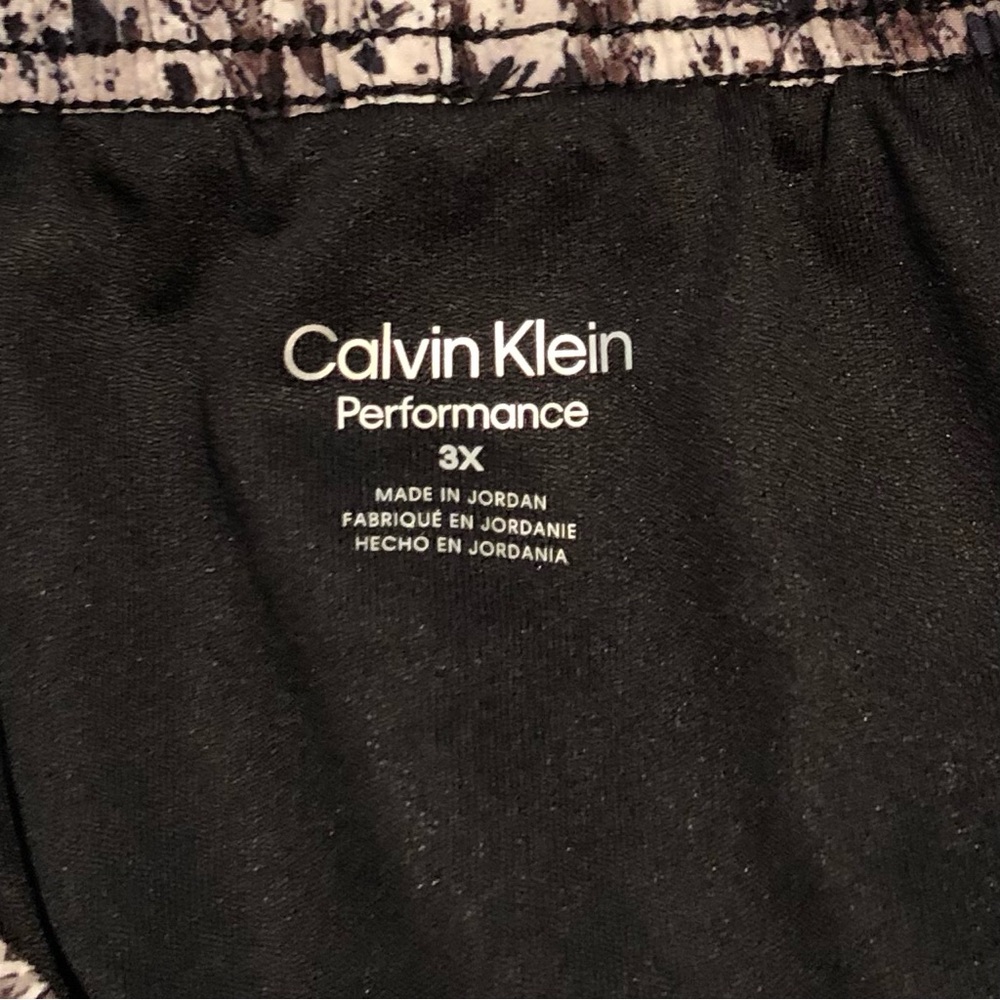 Calvin Klein Performance Women’s Print Athletic Shorts Sz 3X - Picture 5 of 8